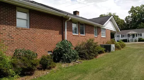404 E K St, Erwin, NC 28339 photo 16