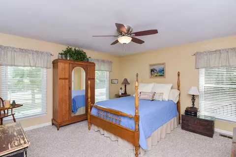 6225 Summerfield Dr, Durham, NC 27712 photo 8