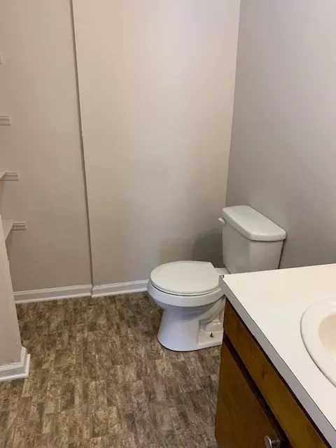 206 E 208 E Watson St, Selma, NC 27576 photo 8