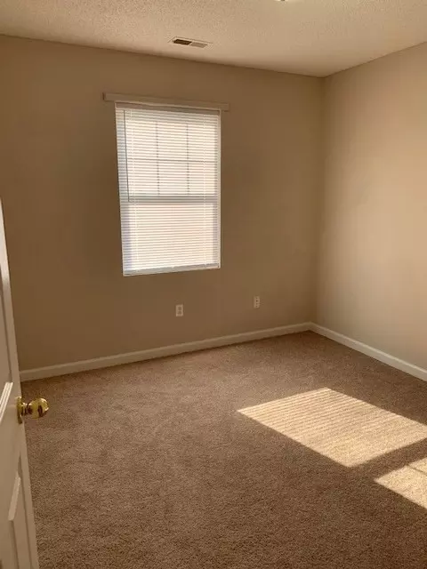 206 E 208 E Watson St, Selma, NC 27576 photo 9