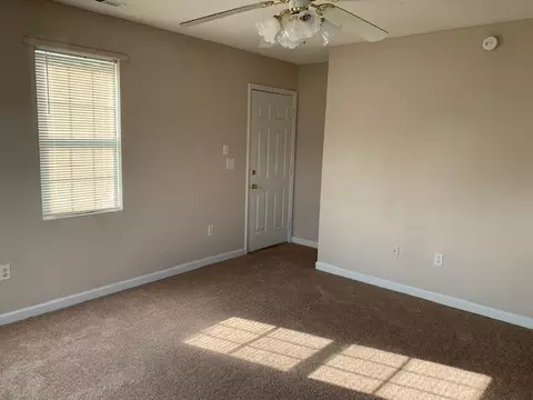206 E 208 E Watson St, Selma, NC 27576 photo 2