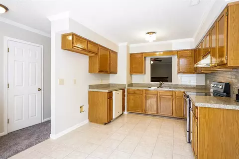 292 Beechtree Dr, Cary, NC 27513 photo 11