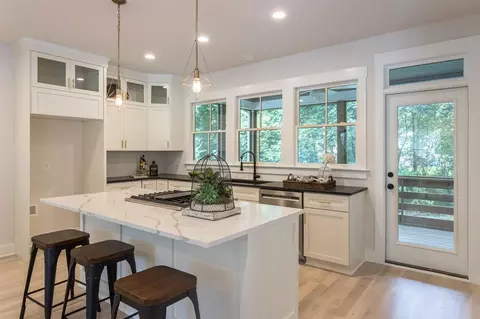 2308 Dezern Pl, Durham, NC 27705 photo 9