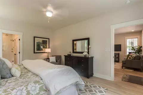 2308 Dezern Pl, Durham, NC 27705 photo 15