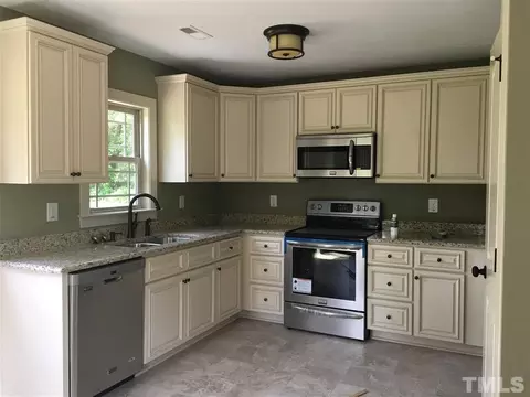 357 E Lillington St, Angier, NC 27501 photo 7