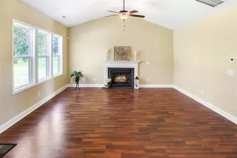 38 Watersedge Ln, Smithfield, NC 27577 photo 6