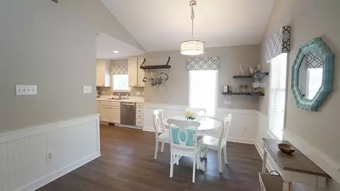 404 Pershing Rd, Raleigh, NC 27608 photo 6