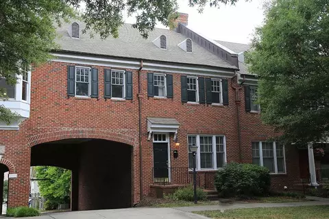 1512 W Markham Ave, Durham, NC 27705 photo 2