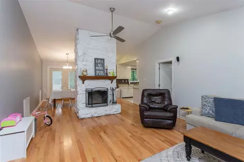 6731 Johnson Mill Rd, Durham, NC 27712 photo 12