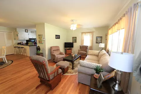1410 Pineview Dr, Garner, NC 27529 photo 3