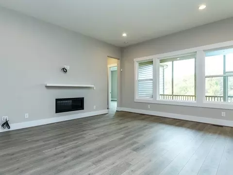1029 Red Rock Dr, Durham, NC 27703 photo 3