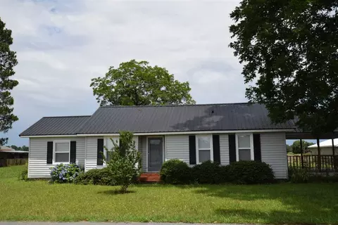 3690 Easy St, Dunn, NC 28334 photo 1