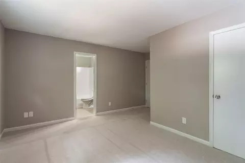 3003 Dearborn Dr, Durham, NC 27704 photo 5