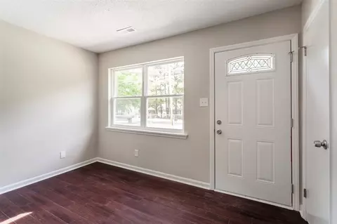 3003 Dearborn Dr, Durham, NC 27704 photo 7