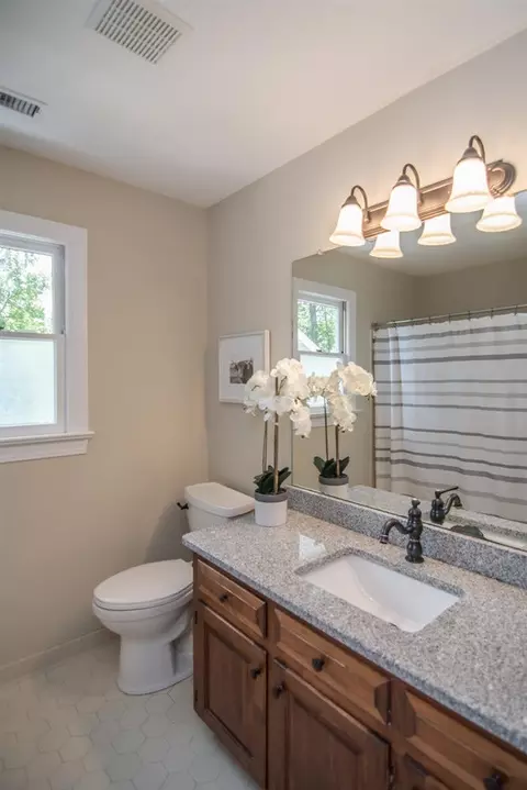 4327 Highgate Dr, Durham, NC 27713 photo 18