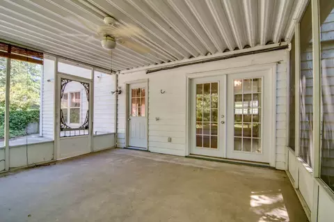 209 E Knox St, Durham, NC 27701 photo 25