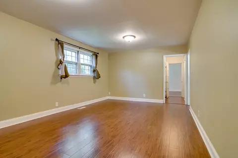 209 E Knox St, Durham, NC 27701 photo 8