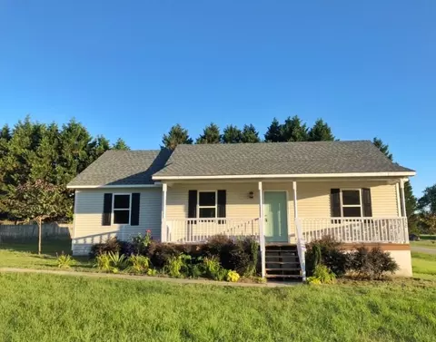 350 E Smithfield St, Angier, NC 27501 photo 1