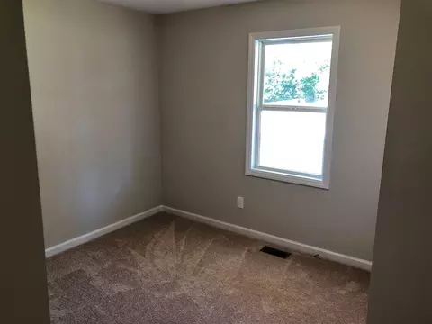 350 E Smithfield St, Angier, NC 27501 photo 12