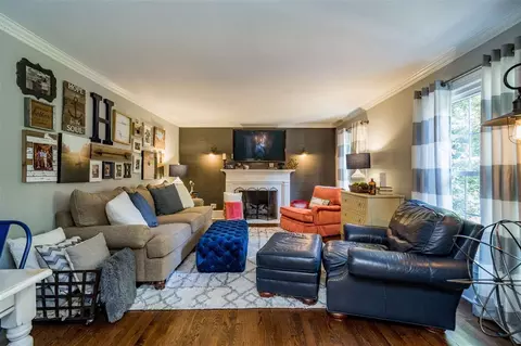 1122 Queensferry Rd, Cary, NC 27511 photo 4