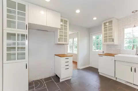 1604 Brooklyn Rd, Apex, NC 27502 photo 12