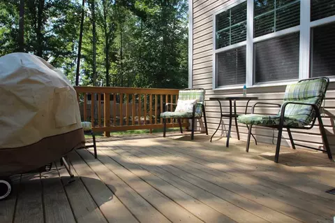 8020 N Pine Shadows Dr, Garner, NC 27529 photo 17