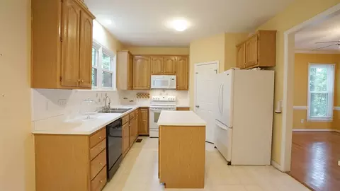 4 Flagstaff Ct, Durham, NC 27713 photo 8