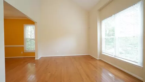 4 Flagstaff Ct, Durham, NC 27713 photo 4