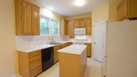 4 Flagstaff Ct, Durham, NC 27713 photo 9
