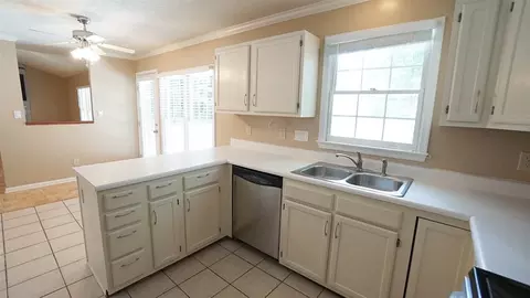 3 Periwinkle Ct, Durham, NC 27703 photo 13