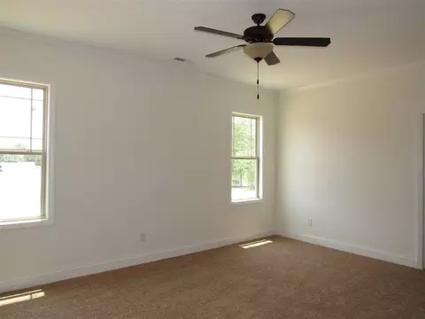 201 Watersedge Ln, Smithfield, NC 27577 photo 7