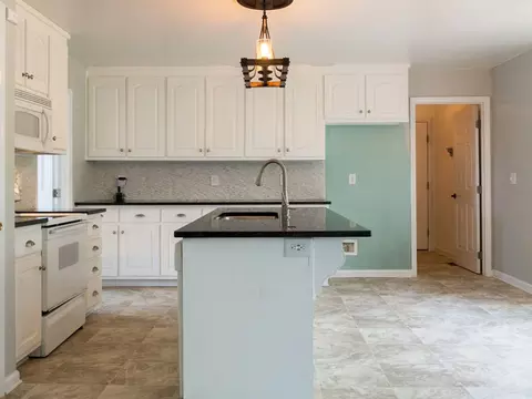 102 Allie Dr, Garner, NC 27529 photo 2