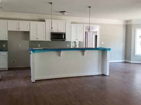125 Flora Dr, Benson, NC 27504 photo 3