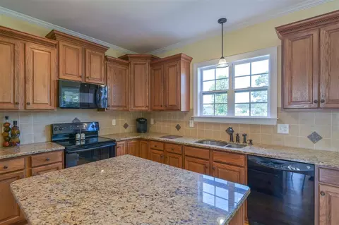 7600 Ladora Dr, Willow Spring, NC 27592 photo 9