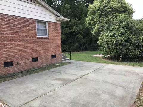 135 Emerald Cir, Durham, NC 27713 photo 6