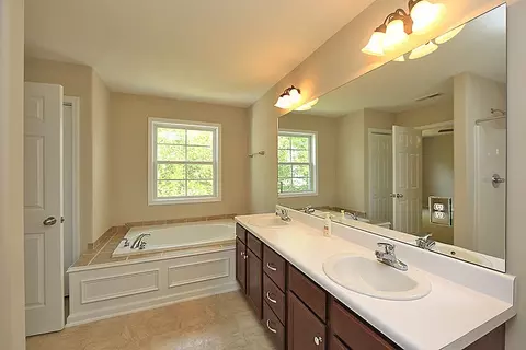 340 Bayleigh Ct, Garner, NC 27529 photo 10