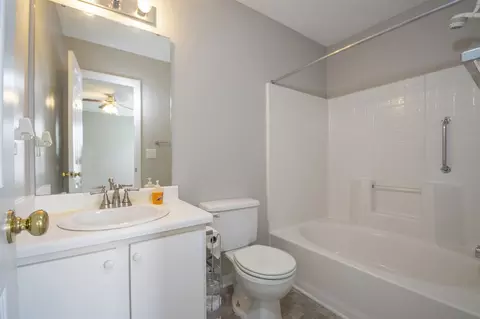 707 Quartz Dr, Durham, NC 27703 photo 11