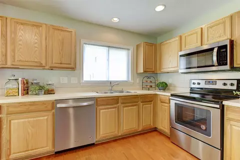918 Obsidian Way, Durham, NC 27703 photo 2