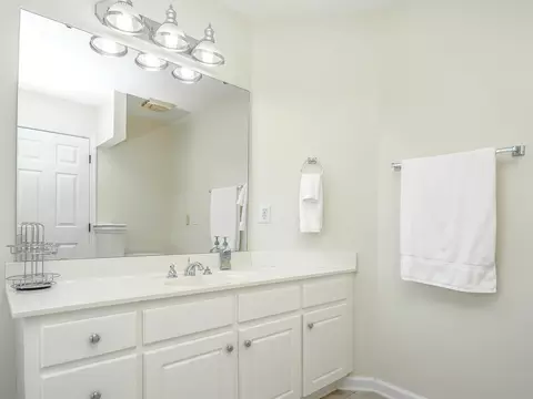 113 Leach Dr, Garner, NC 27529 photo 9
