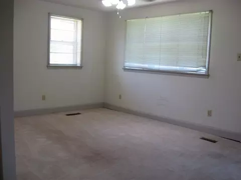 1992 Brogden Rd, Smithfield, NC 27577 photo 4