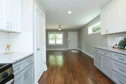 1119 Lancaster St, Durham, NC 27701 photo 11