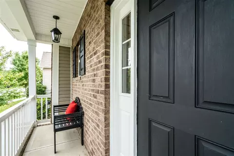5106 Paces Ferry Dr, Durham, NC 27712 photo 2