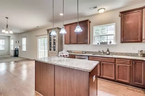 5106 Paces Ferry Dr, Durham, NC 27712 photo 10
