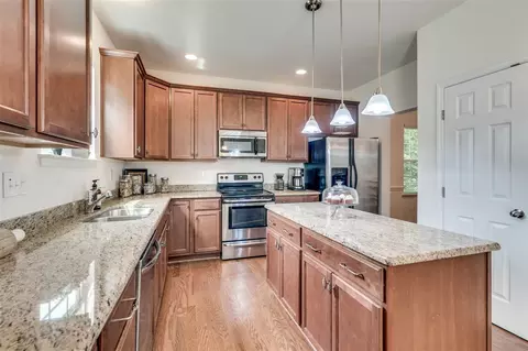 5106 Paces Ferry Dr, Durham, NC 27712 photo 9