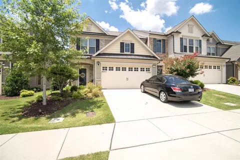 326 Brier Crossings Loop, Durham, NC 27703 photo 2