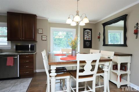523 Colonial Dr, Broadway, NC 27505 photo 9