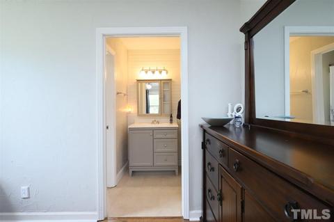 523 Colonial Dr, Broadway, NC 27505 photo 13