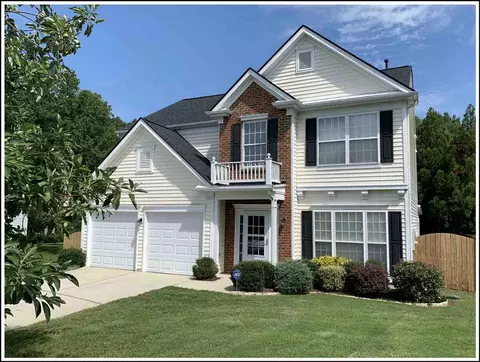 105 Hearthside Ct, Apex, NC 27502 photo 1