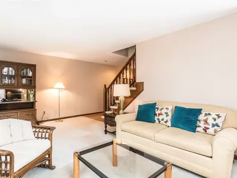 208 Clancy Cir, Cary, NC 27511 photo 4