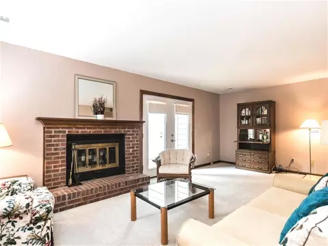 208 Clancy Cir, Cary, NC 27511 photo 3